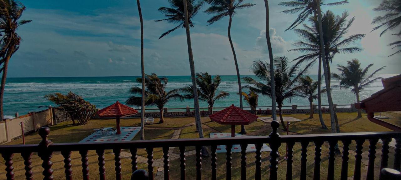 Nu-Vin Beach Hotel Ahangama Exterior photo